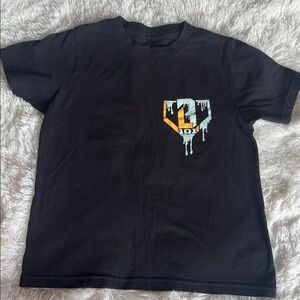 BASEBALL LIFESTYLE 101 MINT ICE CREAM BOYS TSHIRT IN SZ YOUTH SM…GREAT PREOWNED!